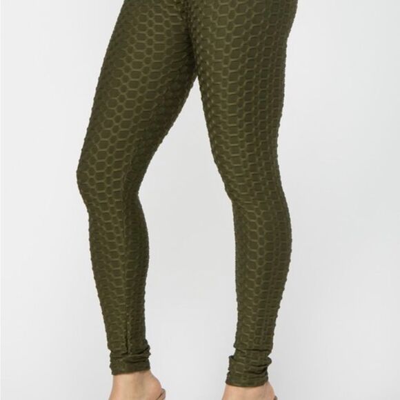 Olive Green Active Two piece honeycomb set - Picture 13 of 16